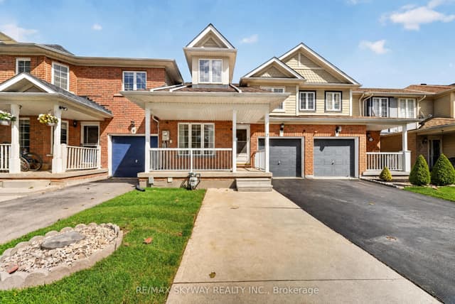 Att/Row/Townhouse at 7 Madronna Gardens, Brampton, ON L7A 2V5