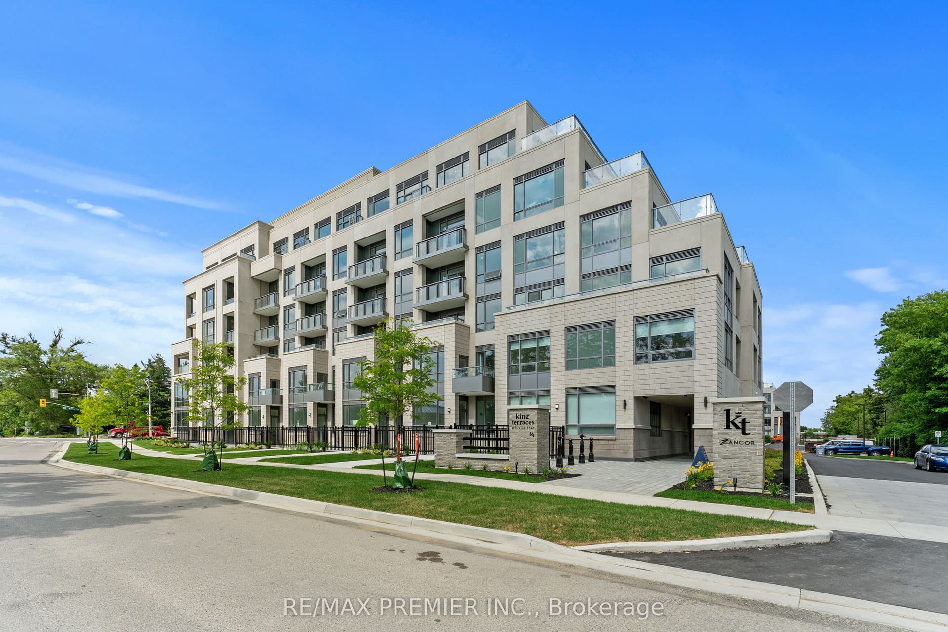 Suite 106 · Floor 1, Unit 106 · 2075 King Rd
