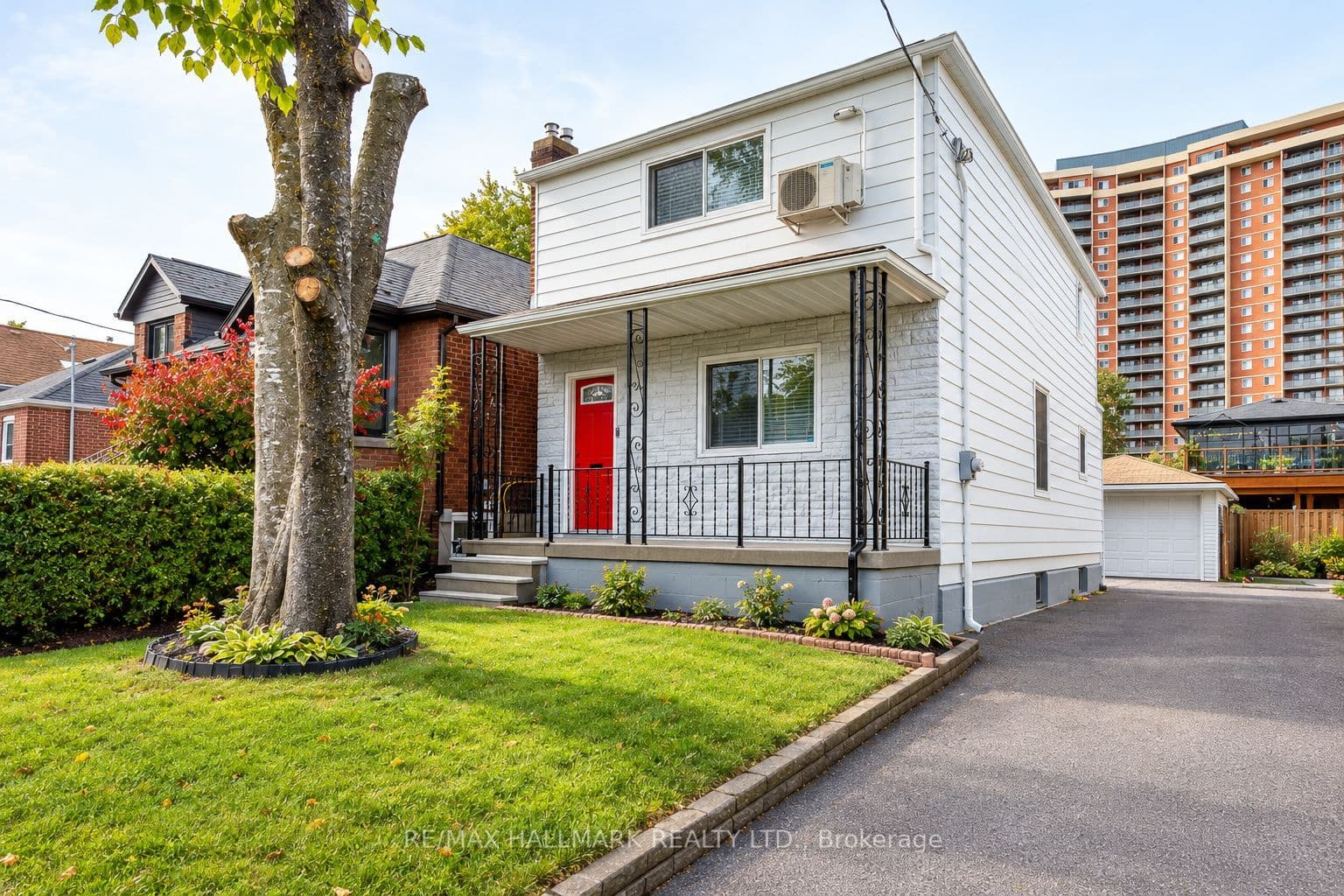 70 Madelaine Ave