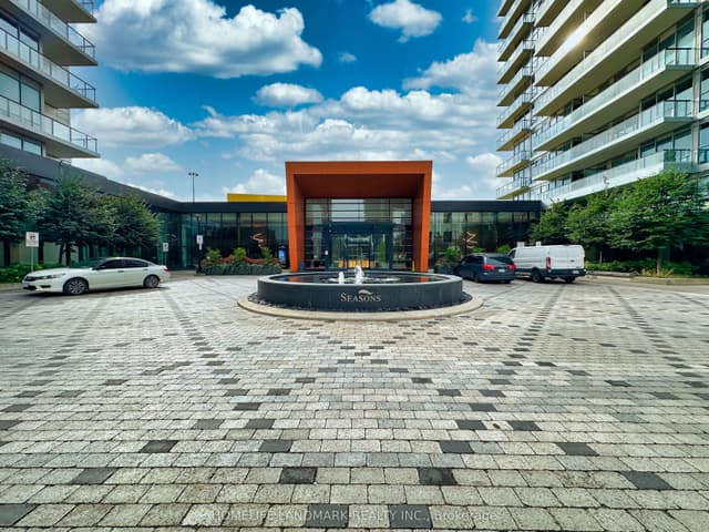 Condo Apartment at 95 Mcmahon Drive 801, Toronto, ON M2K 0H2, Toronto C15