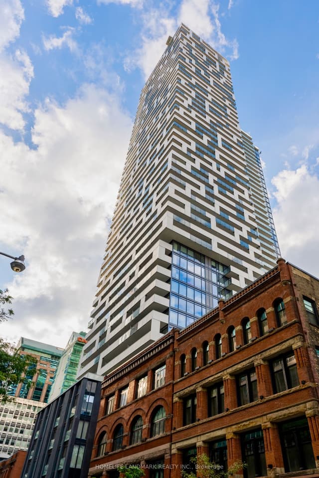 Condo Apartment at 20 Lombard Street 3905, Toronto, ON M5C 0A6, Toronto C08