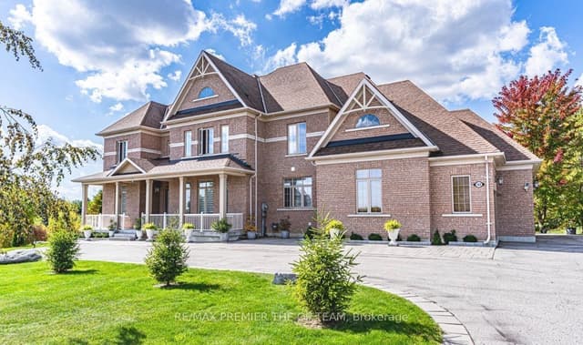 Detached at 102 Pine Hill Road, Bradford West Gwillimbury, ON L3Z 0H1