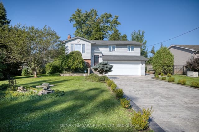 Detached at 31 Pleasant Avenue S, Fort Erie, ON L0S 1N0