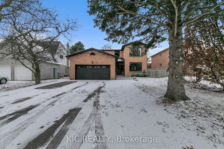 108 Cardinal Crescent