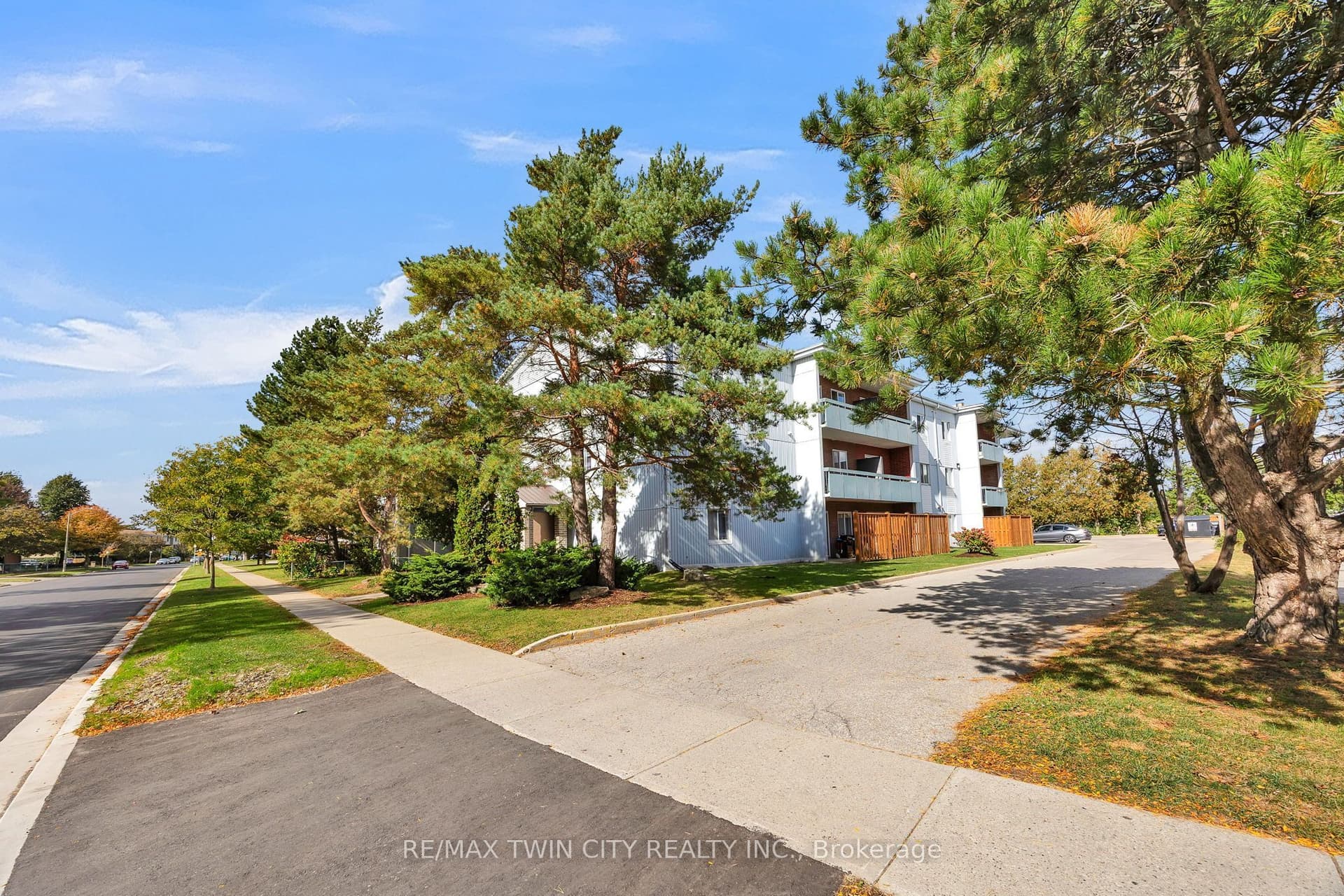 Suite 103 · Floor 1, Unit 103 · 100 Breckenridge Dr