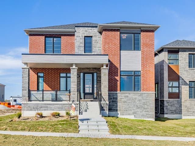 Detached at 5 Rowe Street, Bradford West Gwillimbury, ON L3Z 4M9
