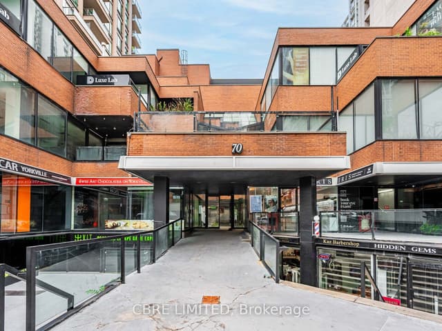 Office at 70 Yorkville Avenue UR5, Toronto, ON M5R 1B9, Toronto C02