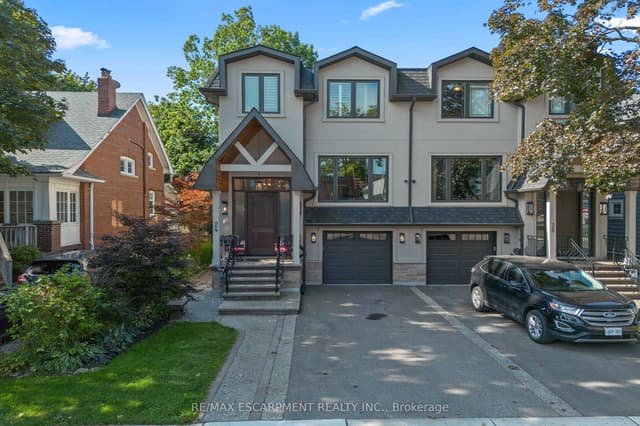 Semi-Detached at 24 Cayuga Avenue, Mississauga, ON L5G 3S7
