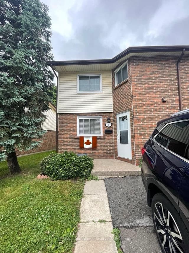 Condo Townhouse at 5982 Dunn Street 4, Niagara Falls, ON L2G 7J9