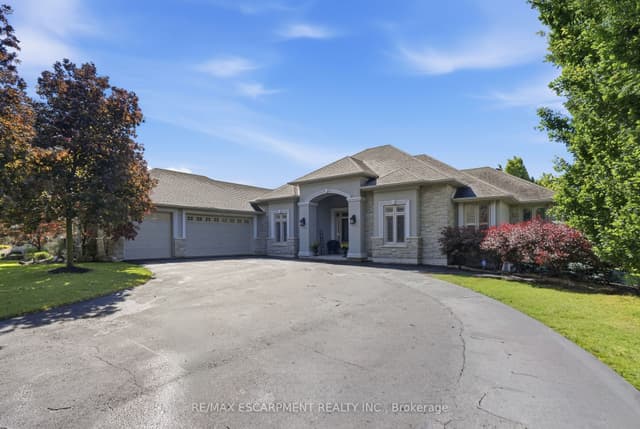 Detached at 1318 CONCESSION ROAD 6 W, Hamilton, ON L8B 1N1