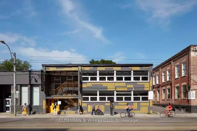 Office at 340 Dufferin Street 201, Toronto, ON M6K 1Z9, Toronto W01