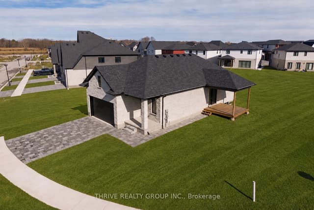 Detached at 3897 Big Leaf Trail, London South, ON N6P 0J9