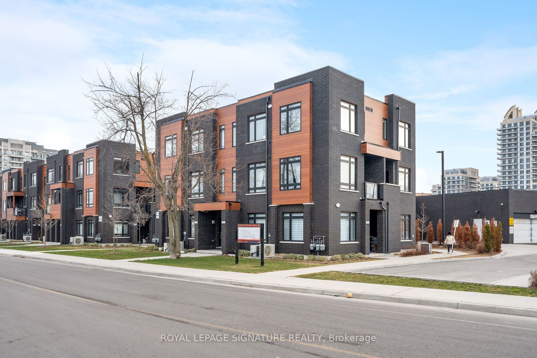 Suite 51, Unit 51 · 370 A Red Maple Rd