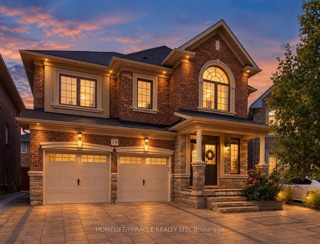 Detached at 19 Belgium Crescent, Brampton, ON L7A 4R2