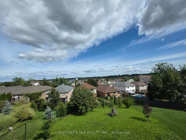 Detached at 3119 Emperor Drive, Orillia, ON L3V 0G4