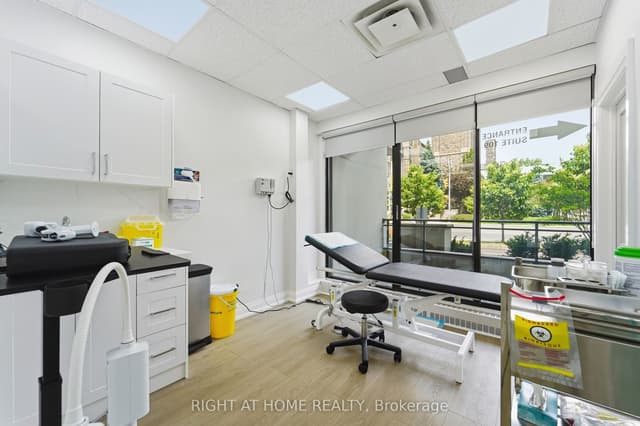Office at 235 St Clair Avenue W 109, Toronto, ON M4V 1R4, Toronto C02