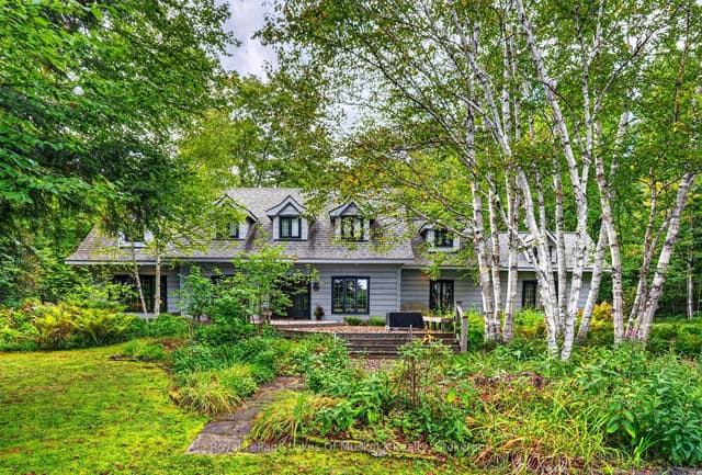 Detached at 1041 Kells Bay Road 3, Lake of Bays, ON P1H 2J6