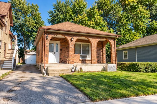 Detached at 682 PRINCESS Avenue, London East, ON N5W 3M3