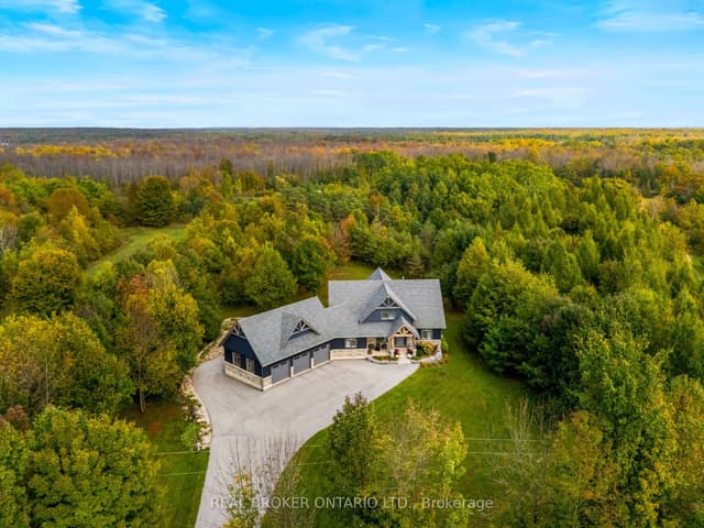 Detached at 70167 Zion Church Road, Georgian Bluffs, ON N0H 2T0