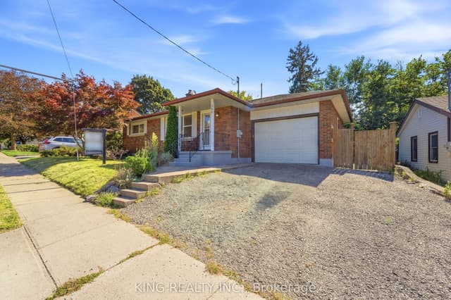 Detached at 399 Church Street N, Cambridge, ON N3H 1W2