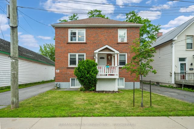 Triplex at 80 Thomas Street, Kingston, ON K7K 2E3