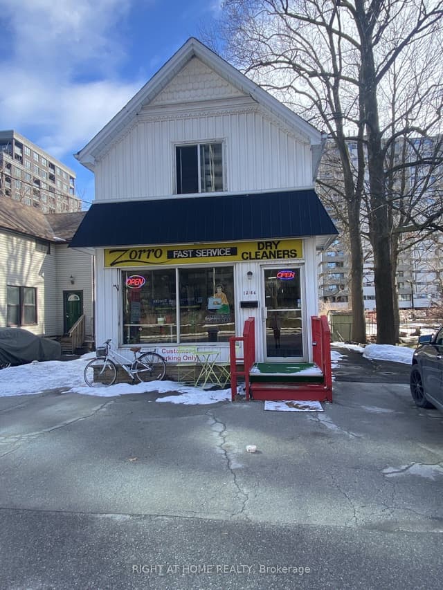 Detached at 1286 Ontario Street, Burlington, ON L7S 1E8