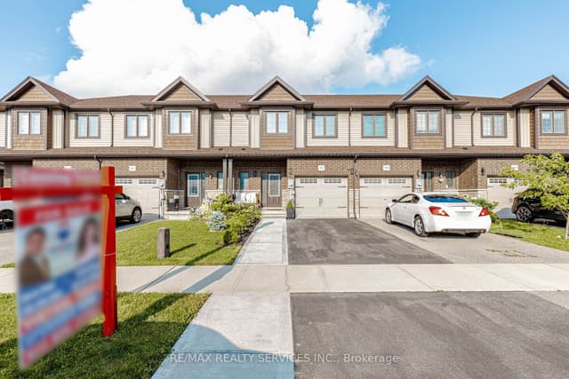 Att/Row/Townhouse at 1561 Dunkirk Avenue, Woodstock, ON N4T 0L1
