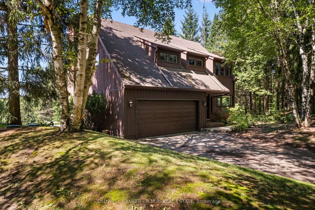Detached at 6120 Concession 3 Concession, Uxbridge, ON L0C 1A0