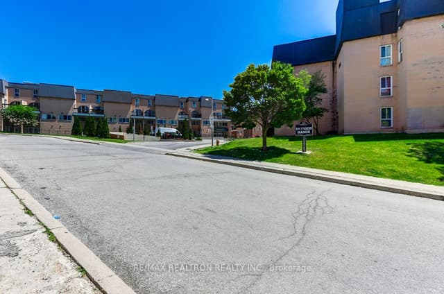 Condo Townhouse at 100 Mornelle Court 1045, Toronto, ON M1E 4X2, Toronto E09