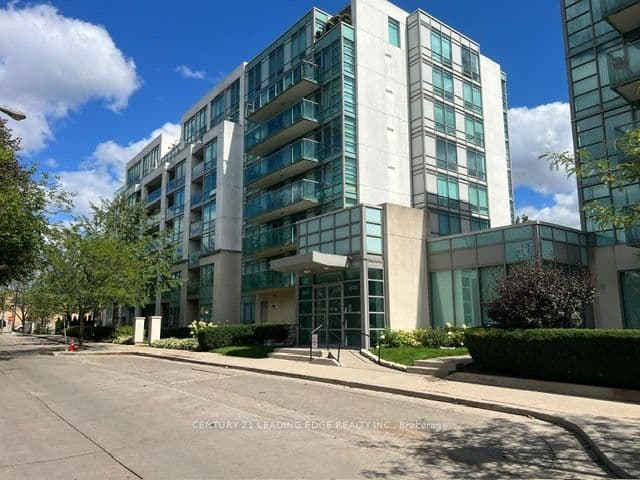 Condo Apartment at 3830 Bathurst Street 706, Toronto, ON M3H 6C5, Toronto C06