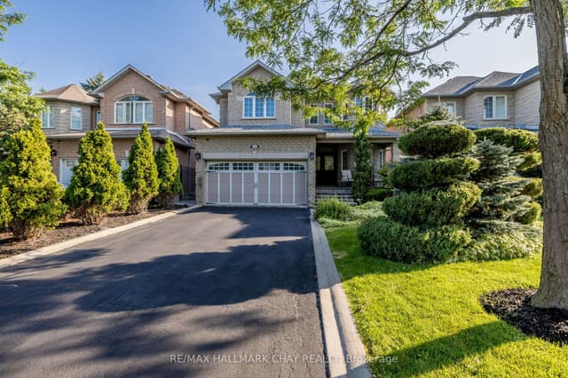 Detached at 160 Golden Gate Circle, Vaughan, ON L4H 1N6