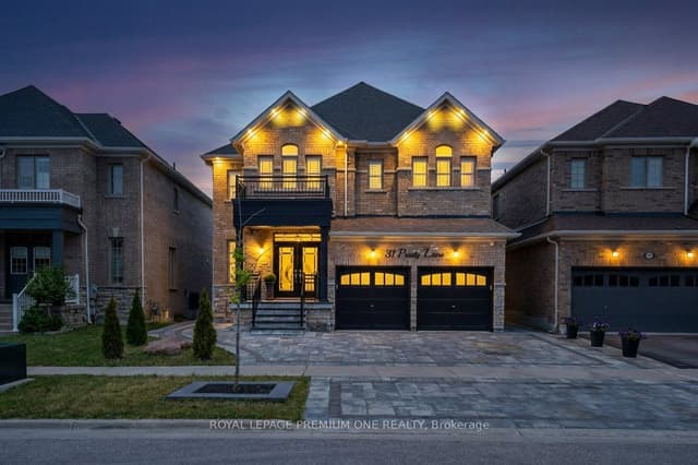 Detached at 31 Prady Lane, New Tecumseth, ON L0G 1W0