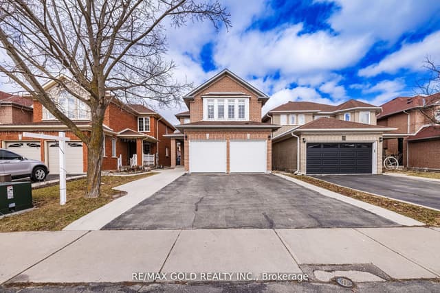 Detached at 17 Dovesong Drive, Brampton, ON L6R 1V9