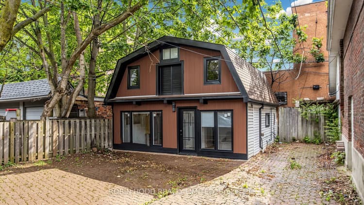 8 Laxton Avenue