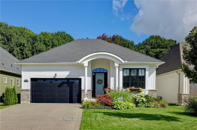 Detached at 3352 Whispering Wood Trail, Fort Erie, ON L0S 1N0