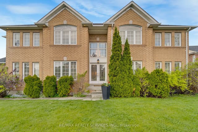 Detached at 7419 Black Walnut Trail, Mississauga, ON L5N 8A4