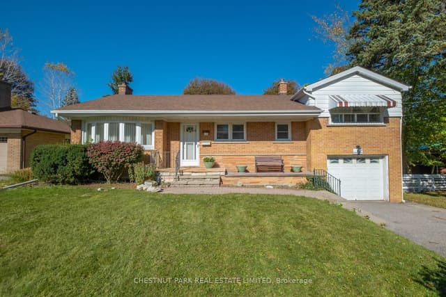 Detached at 20 Strathroy Crescent, Markham, ON L3P 2E6