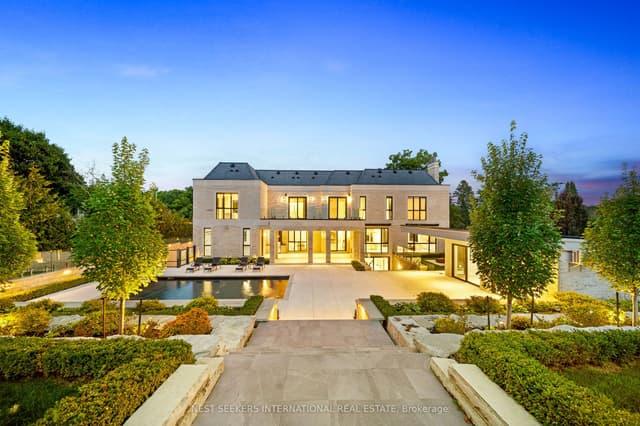 Detached at 36 Waymar Heights Boulevard, Vaughan, ON L4L 2P7