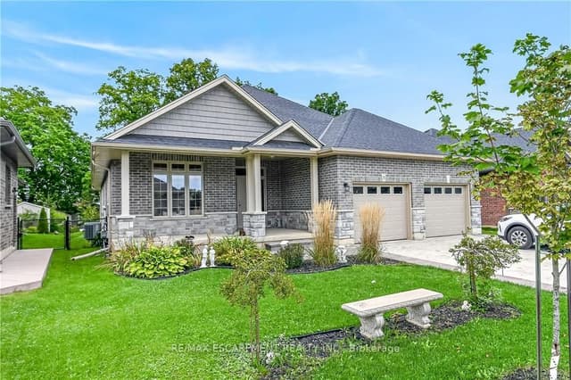 Detached at 31 Sycamore Drive, Norfolk, ON N0A 1N6