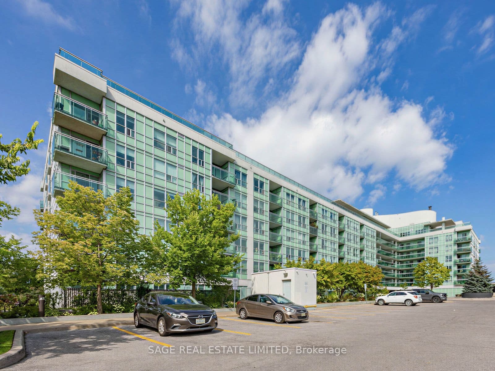 Suite 507 · Floor 5, Unit 507 · 60 Fairfax Cres
