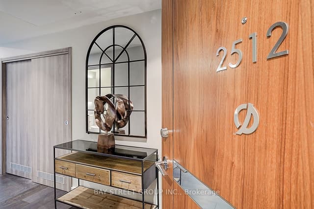 Condo Apartment at 95 Mcmahon Drive 2512, Toronto, ON M2K 0H2, Toronto C15