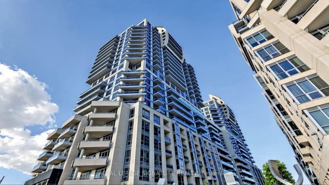 Condo Apartment at 9201 Yonge Street 802, Richmond Hill, ON L4C 6Z2