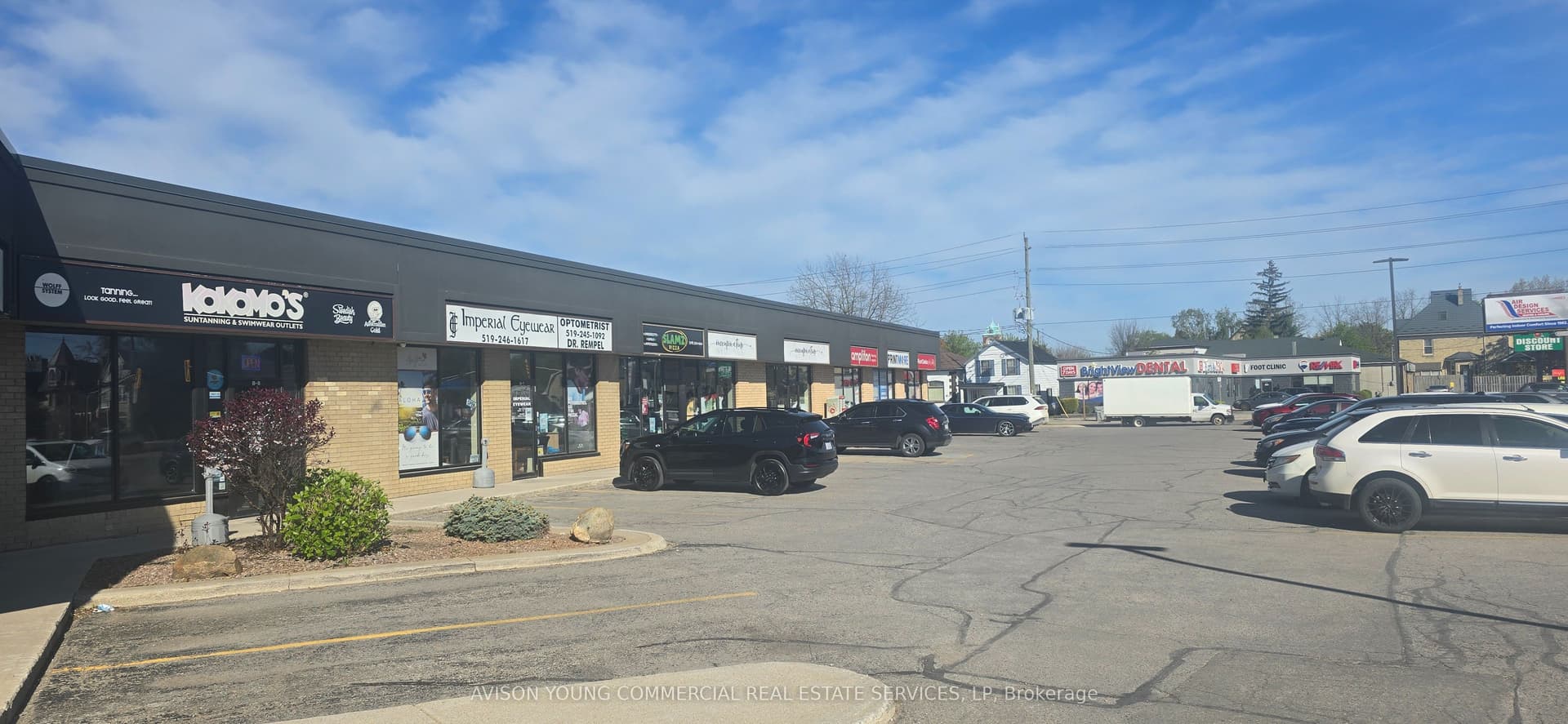 10 Metcalfe St W