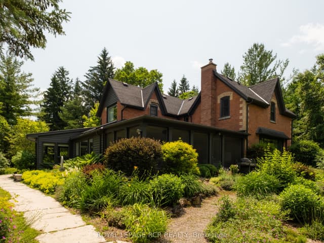 Detached at 16927 Winston Churchill Boulevard, Caledon, ON L7K 1H9