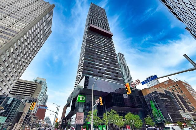 Condo Apartment at 8 Eglinton Avenue E 4812, Toronto, ON M4P 1A6, Toronto C10