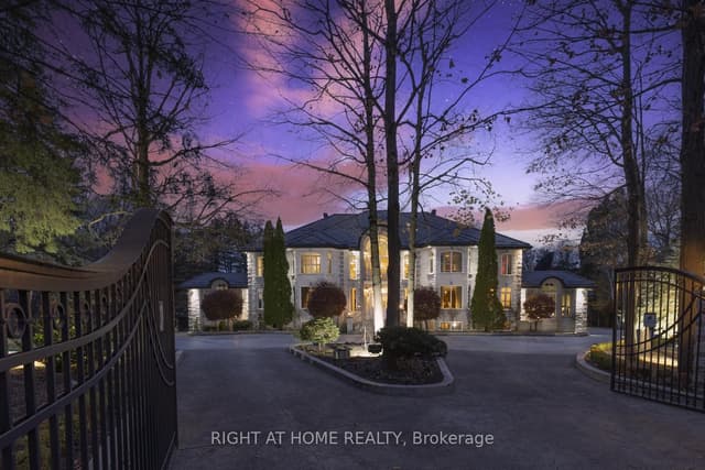Detached at 38 Sugarbush Court, Vaughan, ON L4L 2Z2