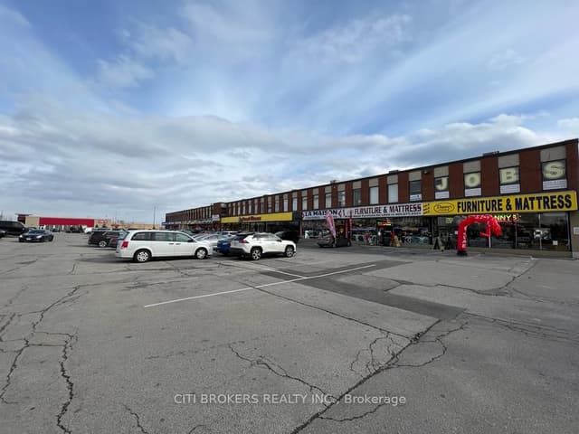 Office at 1458 Dundas Street E 109, Mississauga, ON L4X 1L4