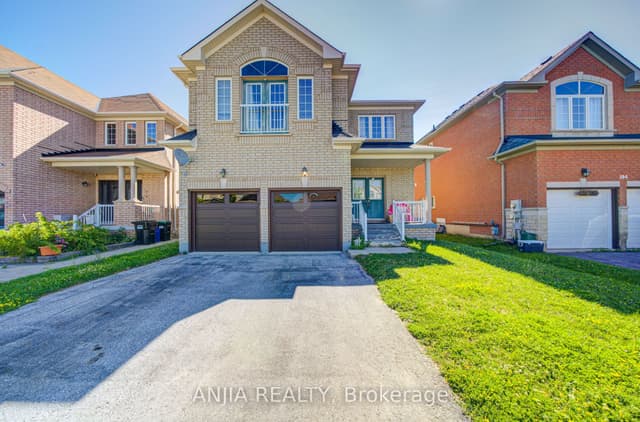 Detached at 102 Westminster Circle, Barrie, ON L4M 0A6