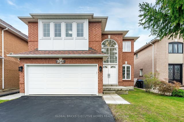 Detached at 6348 Newcombe Drive, Mississauga, ON L5V 2G5