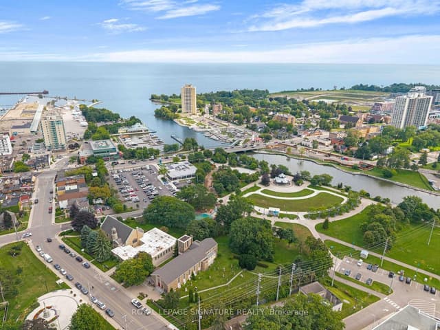 Condo Apartment at 21 Park Street E 1103, Mississauga, ON L5G 1L6